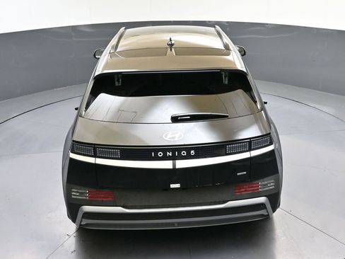 New 2025 Hyundai Ioniq 5 SEL image 39