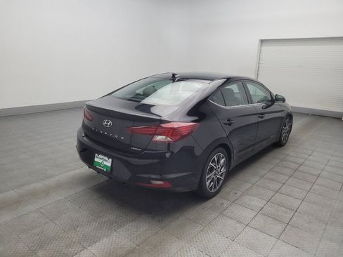 Used 2019 Hyundai Elantra Limited FWD image 9
