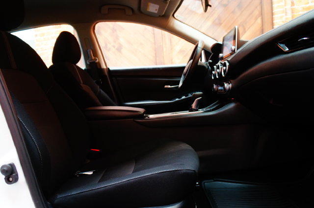 Certified 2023 Nissan Sentra SV w/ All-Weather Package FWD image 46