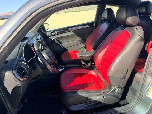 Used 2012 Volkswagen Beetle 2.0T FWD image 6
