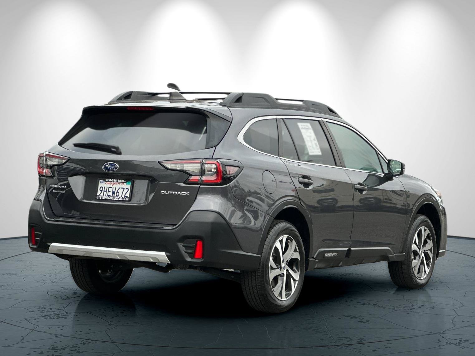 Used 2022 Subaru Outback Limited AWD/4WD image 4