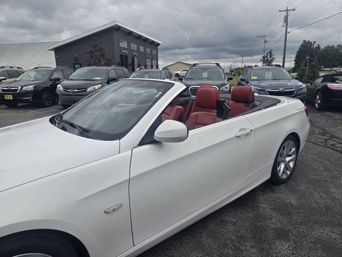 Used 2012 BMW 328i Convertible RWD image 11