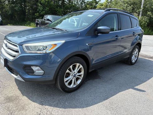 Used 2018 Ford Escape SEL AWD/4WD image 4