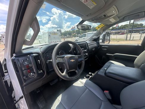 Used 2015 Chevrolet Silverado 3500 W/T image 11