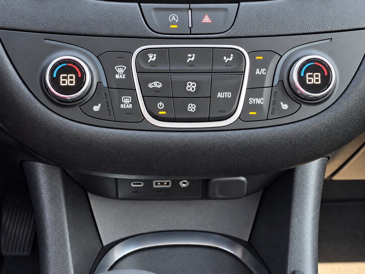 Certified 2024 Chevrolet Malibu LT FWD image 18