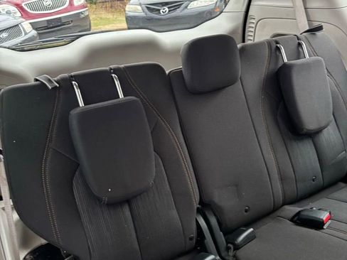 Used 2018 Chrysler Pacifica Touring Plus w/ Tire & Wheel Group image 23