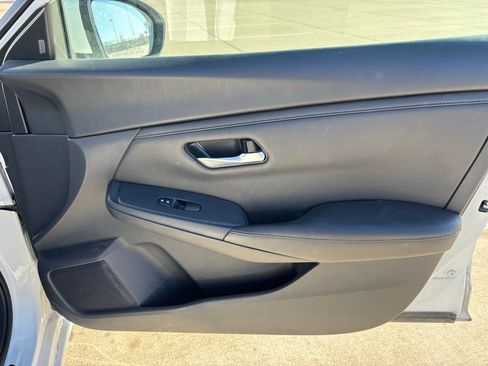 Used 2024 Nissan Sentra SV w/ All-Weather Package image 9