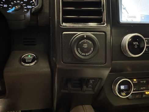 Used 2021 Ford Expedition Max Limited AWD/4WD image 33