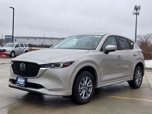 New 2025 MAZDA CX-5 AWD 2.5 S w/ Preferred Package image 3