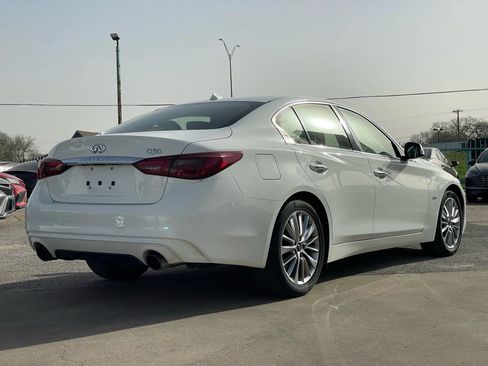 Used 2018 INFINITI Q50 Luxe image 3