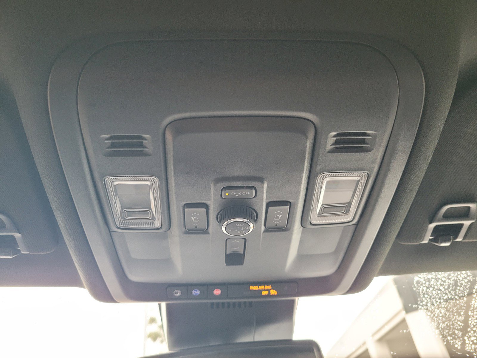 Used 2025 GMC Yukon Denali AWD/4WD image 19