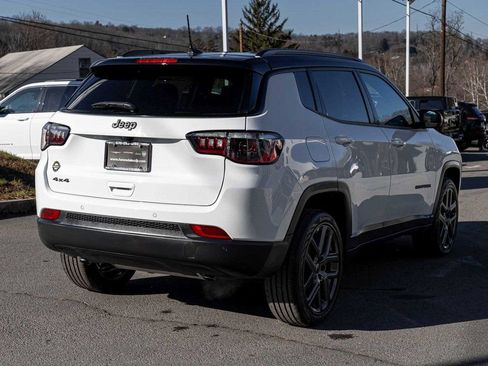 New 2026 Jeep Compass Limited image 4