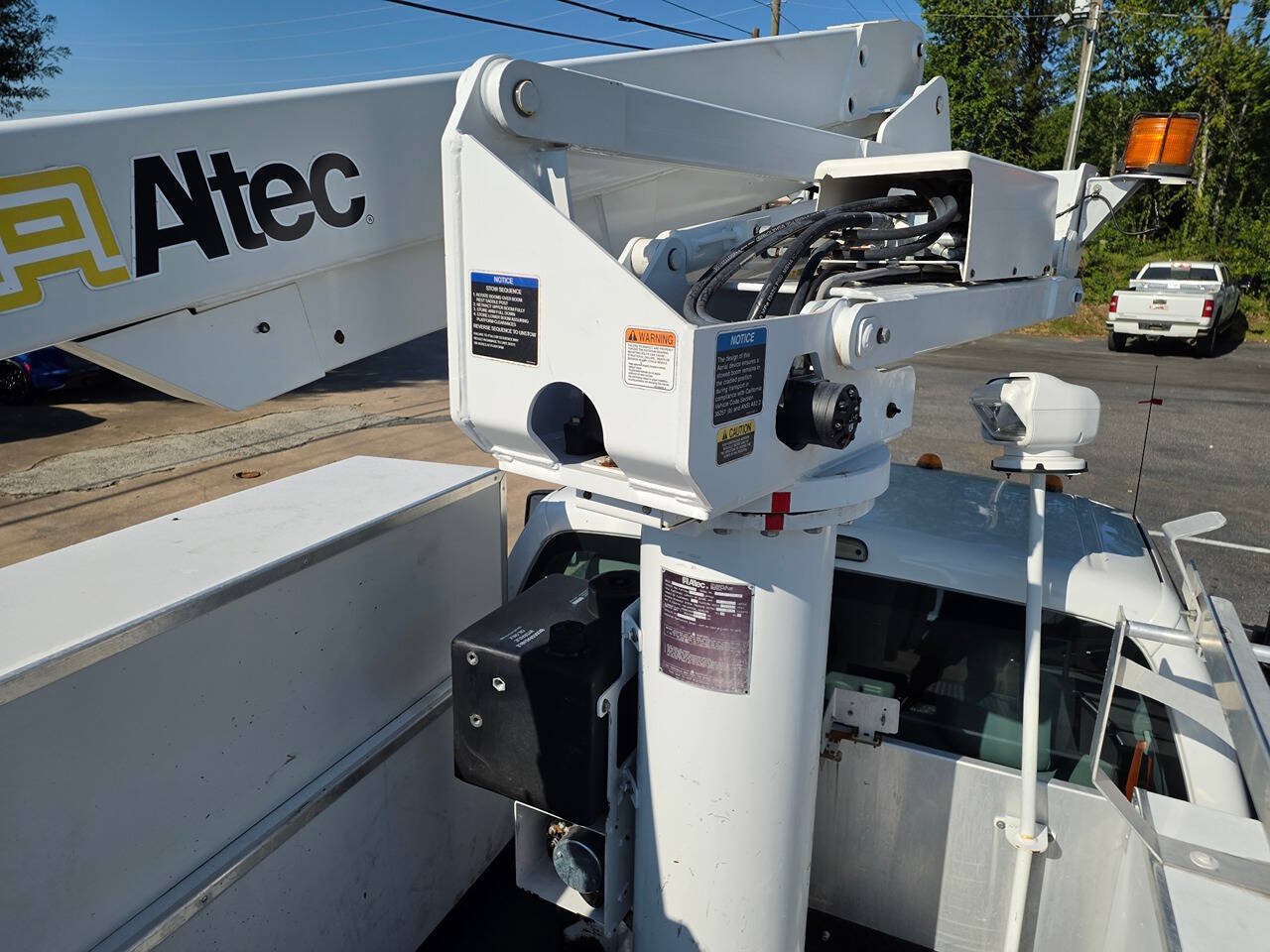 Used 2014 Ford F450 XL w/ Power Equipment Group RWD image 11
