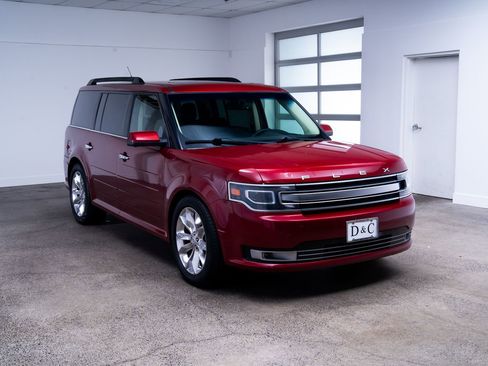 Used 2014 Ford Flex Limited w/ Equipment Group 302A AWD/4WD image 5