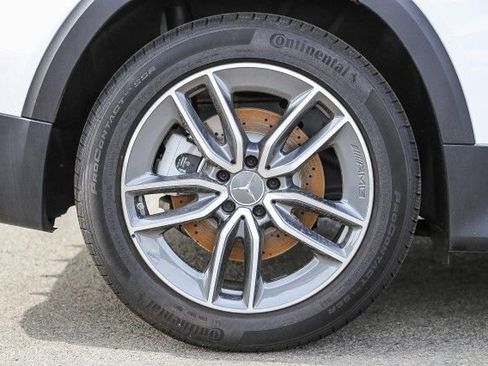 New 2025 Mercedes-Benz GLB 35 AMG 4MATIC image 11