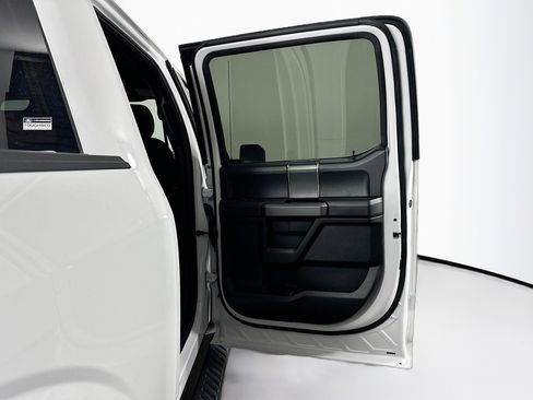 Used 2019 Ford F150 XLT w/ Equipment Group 302A Luxury image 30