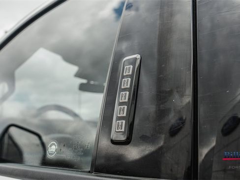 Used 2023 Ford F250 XLT w/ FX4 Off-Road Package image 13