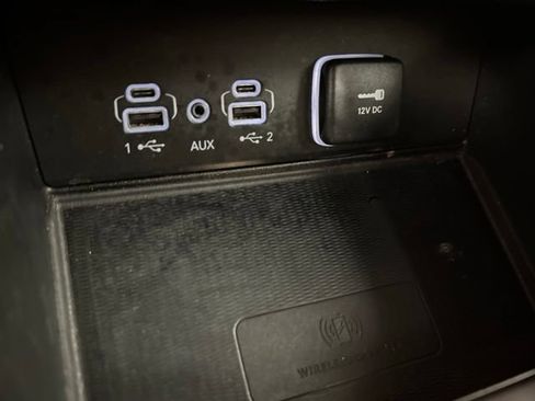 Used 2023 Jeep Grand Cherokee Altitude AWD/4WD image 21