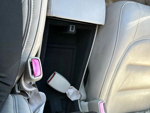 Used 2003 Cadillac De Ville Sedan FWD image 17