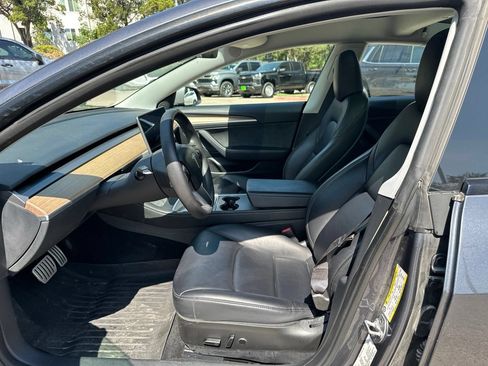 Used 2023 Tesla Model 3 Performance AWD/4WD image 9