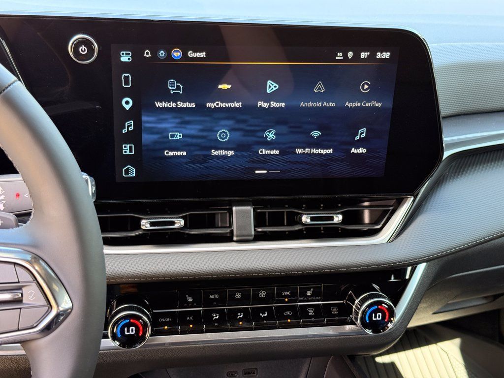 New 2027 Chevrolet Equinox LT w/ Convenience Package II FWD image 17