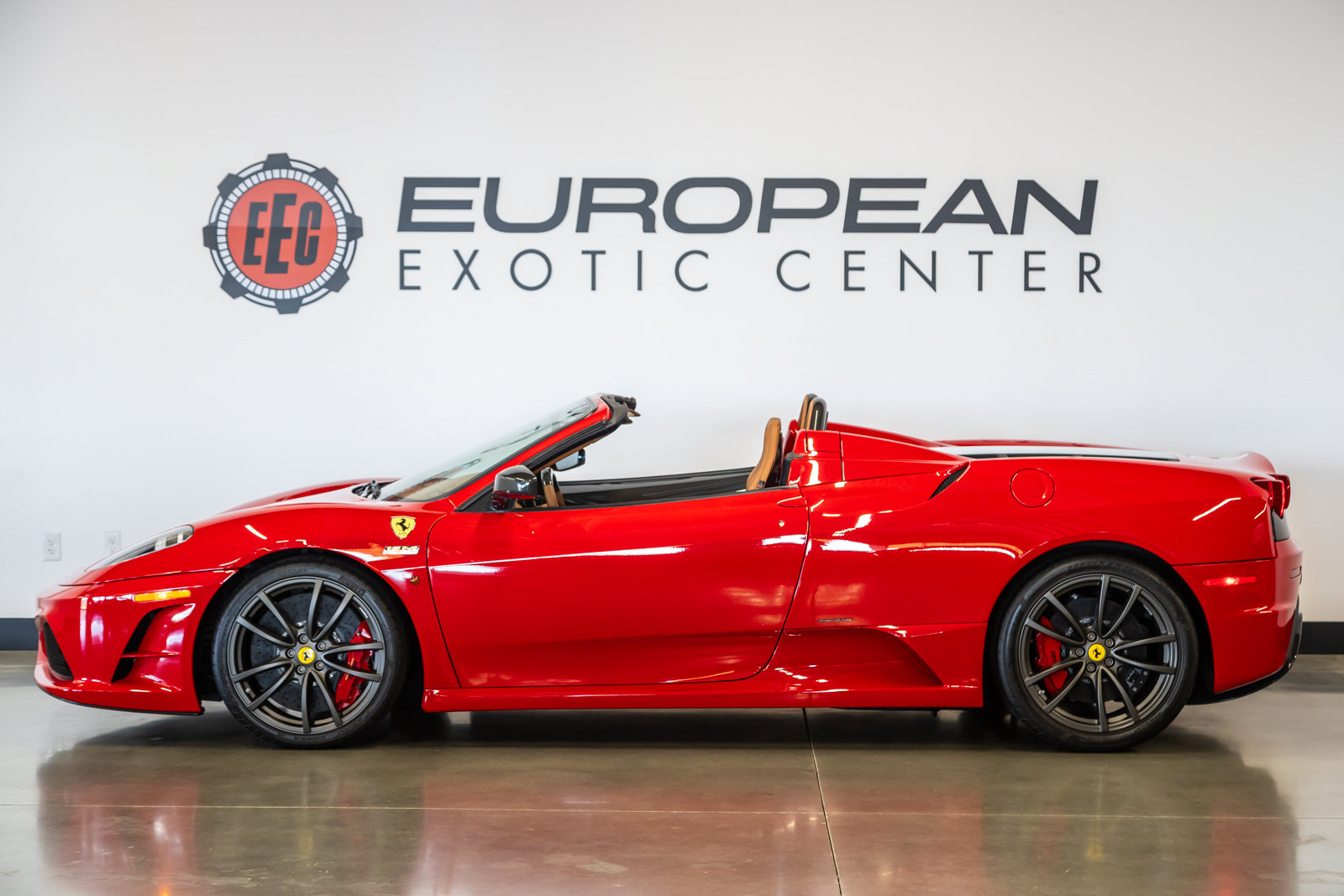 Used 2009 Ferrari F430 Scuderia RWD image 9