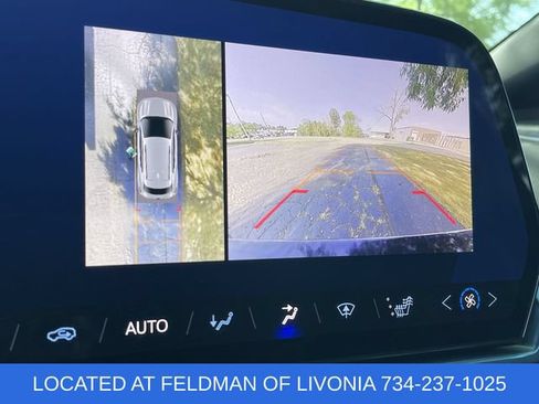 Certified 2024 Chevrolet Equinox EV LT FWD image 15