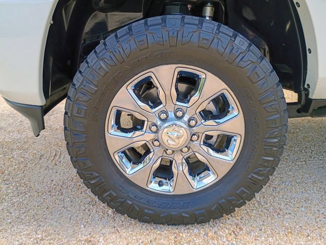 Used 2022 RAM 3500 Limited AWD/4WD image 23