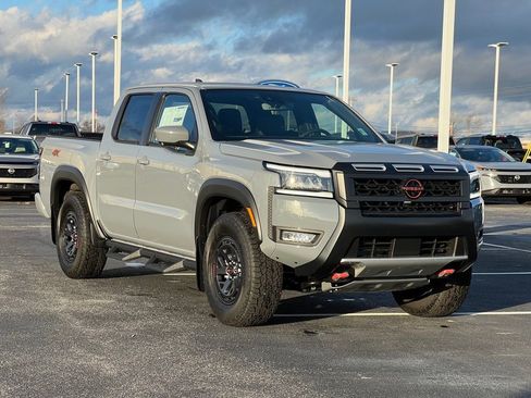 New 2026 Nissan Frontier PRO-4X image 2