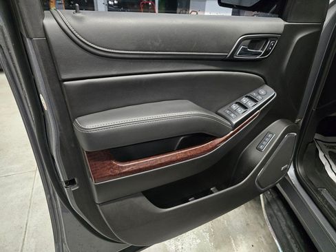 Used 2020 GMC Yukon XL SLT RWD image 14