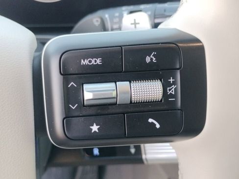 Used 2024 Hyundai Santa Fe SEL AWD/4WD image 17