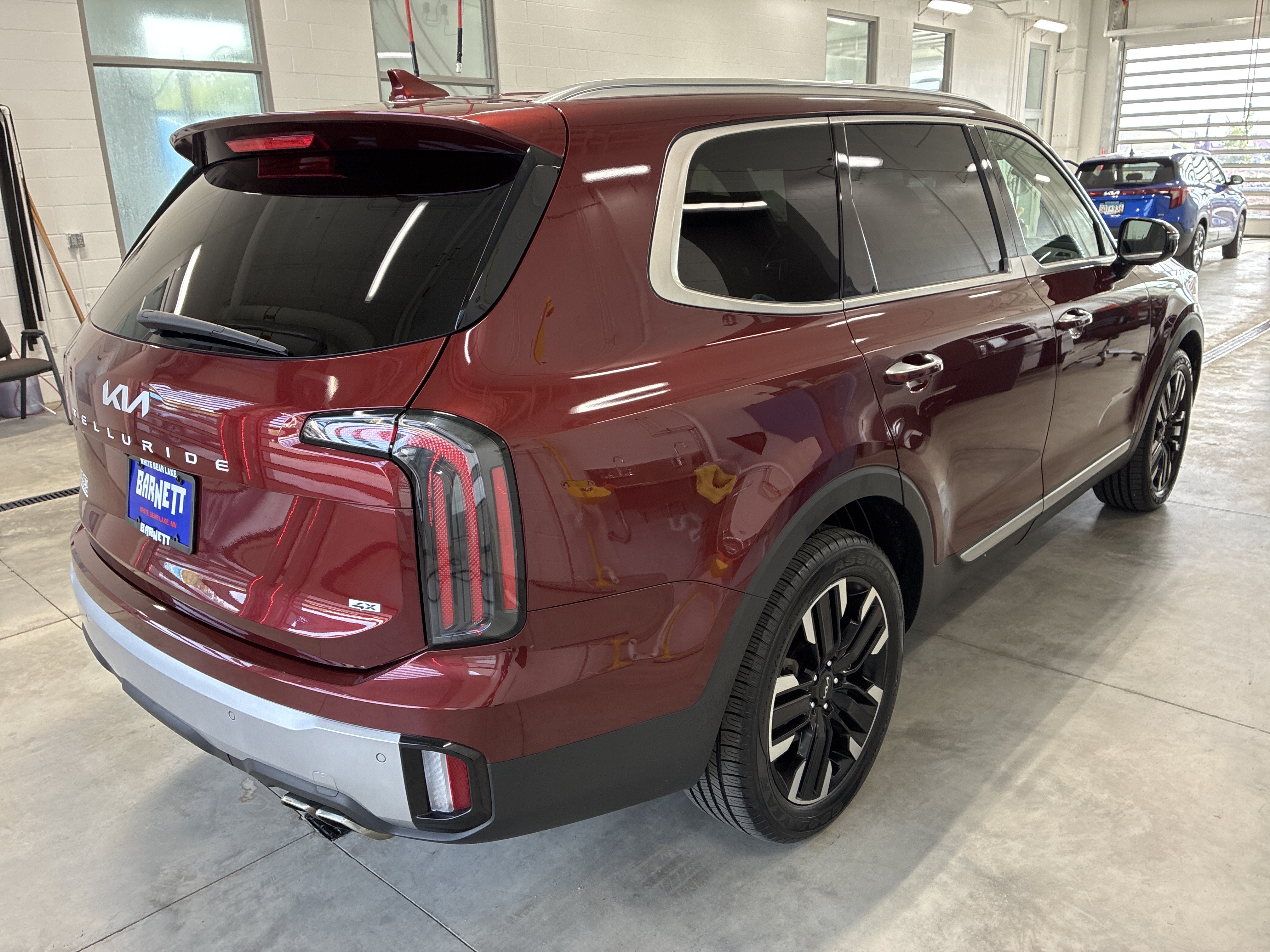Certified 2023 Kia Telluride SX AWD/4WD image 3