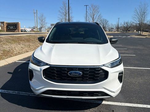 Used 2024 Ford Escape ST-Line w/ Tech Pack #1 image 2