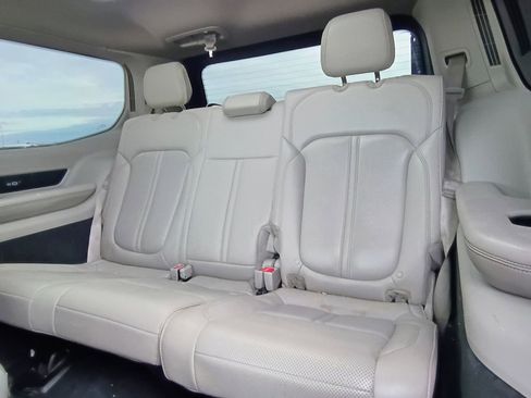 Used 2022 Jeep Grand Wagoneer Series I image 13