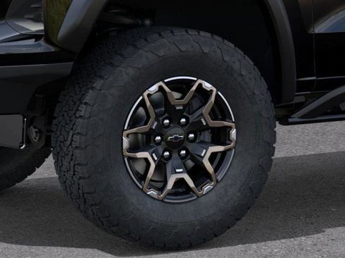 New 2026 Chevrolet Colorado ZR2 w/ Technology Package image 35