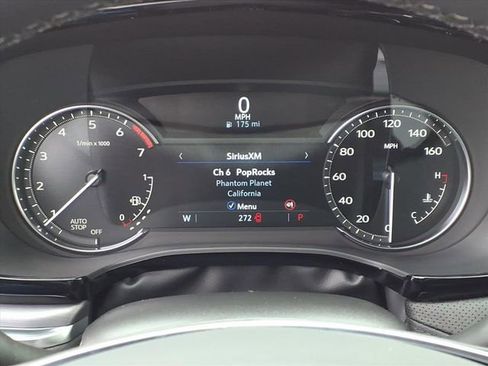 New 2026 Cadillac XT5 Luxury image 12