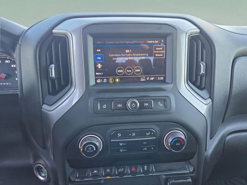 Used 2024 Chevrolet Silverado 1500 Custom image 19