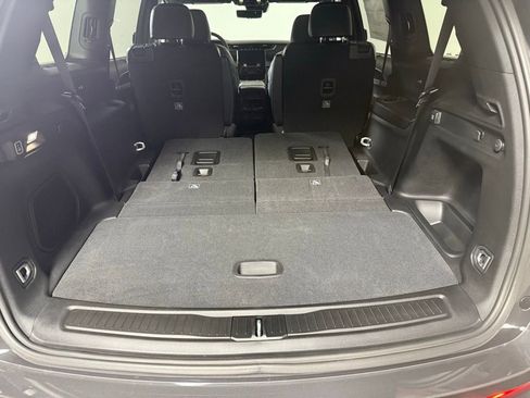 New 2025 Jeep Grand Cherokee L Limited w/ Luxury Tech Group II AWD/4WD image 15