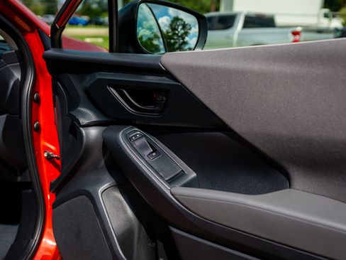 Certified 2025 Subaru Crosstrek 2.0i AWD/4WD image 22