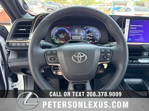 Used 2025 Toyota Crown Signia w/ Advanced Technology Package AWD/4WD image 27