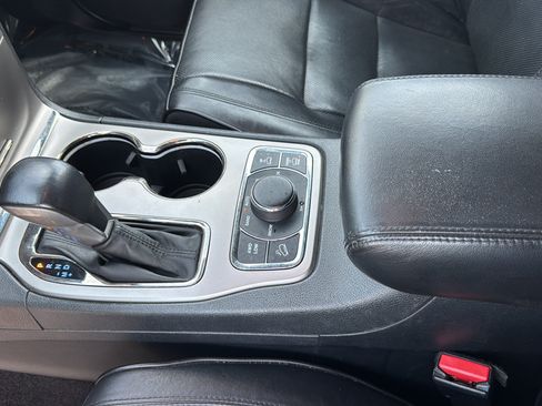 Used 2018 Jeep Grand Cherokee High Altitude AWD/4WD image 26