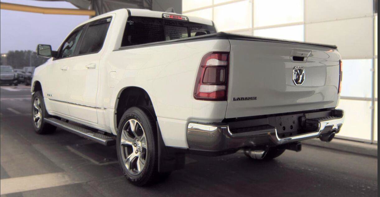 Used 2023 RAM 1500 Laramie RWD image 8