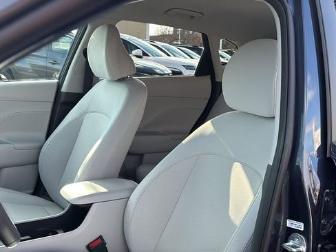 Used 2024 Hyundai Kona SEL image 10