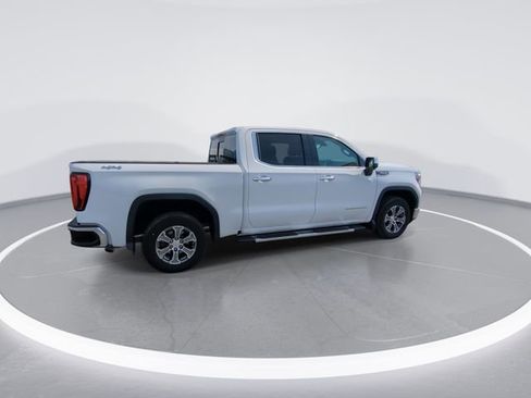Used 2019 GMC Sierra 1500 SLT w/ SLT Convenience Package image 9