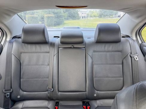 Used 2015 Volkswagen Jetta SE FWD image 20