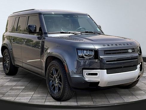 Used 2024 Land Rover Defender 110 S AWD/4WD image 4