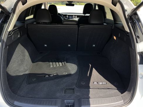 Used 2023 INFINITI QX50 Luxe FWD image 24