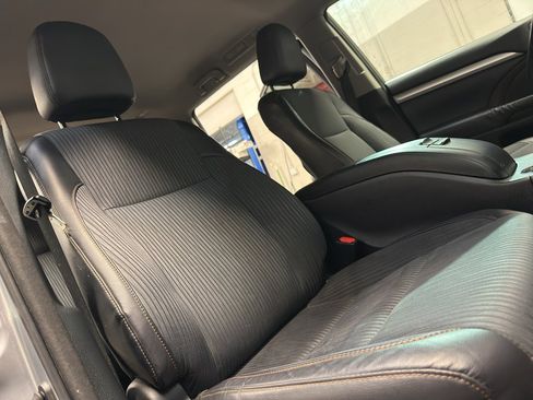 Used 2015 Toyota Highlander Plus image 21