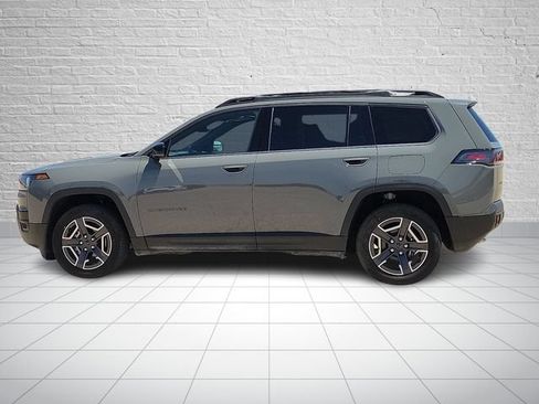 Used 2026 Jeep Cherokee Limited AWD/4WD image 2