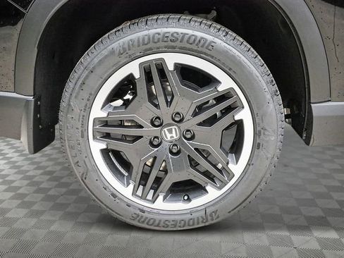 New 2026 Honda Pilot Touring image 11